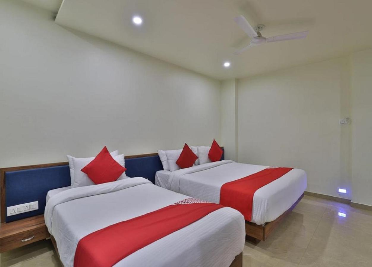 Hotel Kuber Dwārka Dış mekan fotoğraf