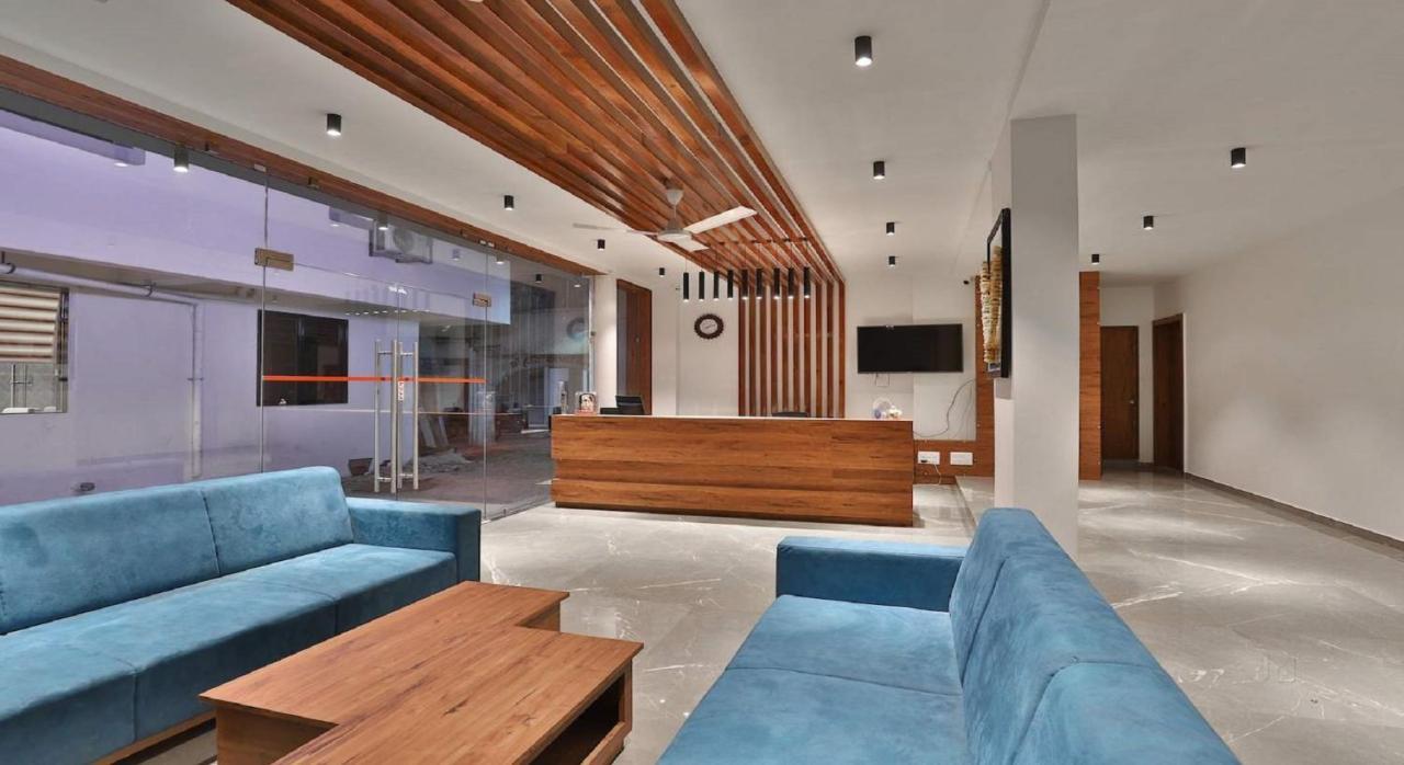 Hotel Kuber Dwārka Dış mekan fotoğraf